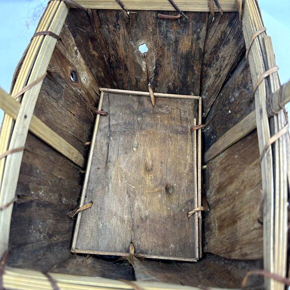 Wood Bark Basket Vintage Handmade 8 x 6" on top 4.5" tall - Picture 4 of 11